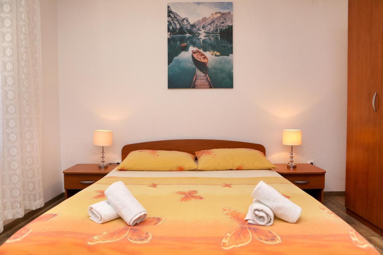 Apartman Gilan Сегет-Враниця Екстер'єр фото
