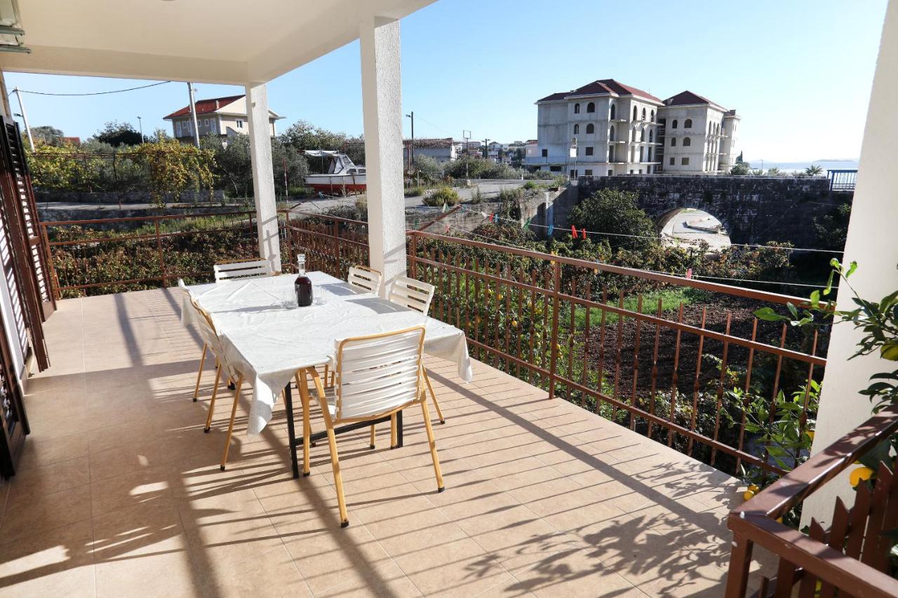 Apartman Gilan Сегет-Враниця Екстер'єр фото