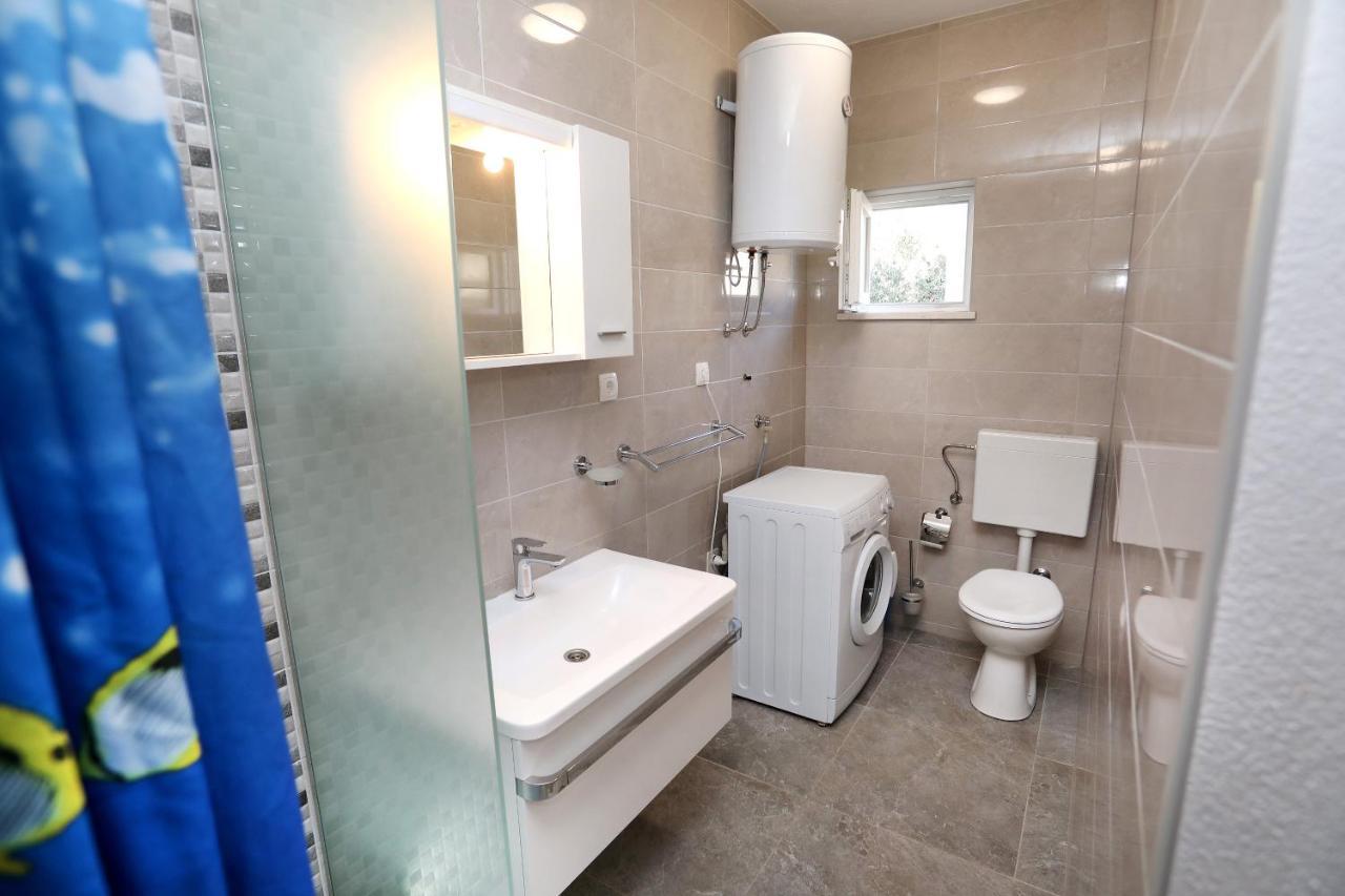 Apartman Gilan Сегет-Враниця Екстер'єр фото