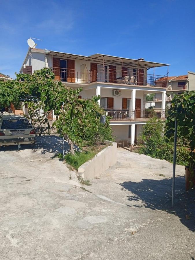 Apartman Gilan Сегет-Враниця Екстер'єр фото